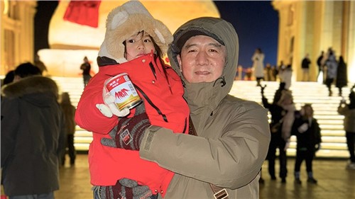 湖南小辣椒携辣妹子辣椒酱走进哈尔滨，促进南北文旅大交融